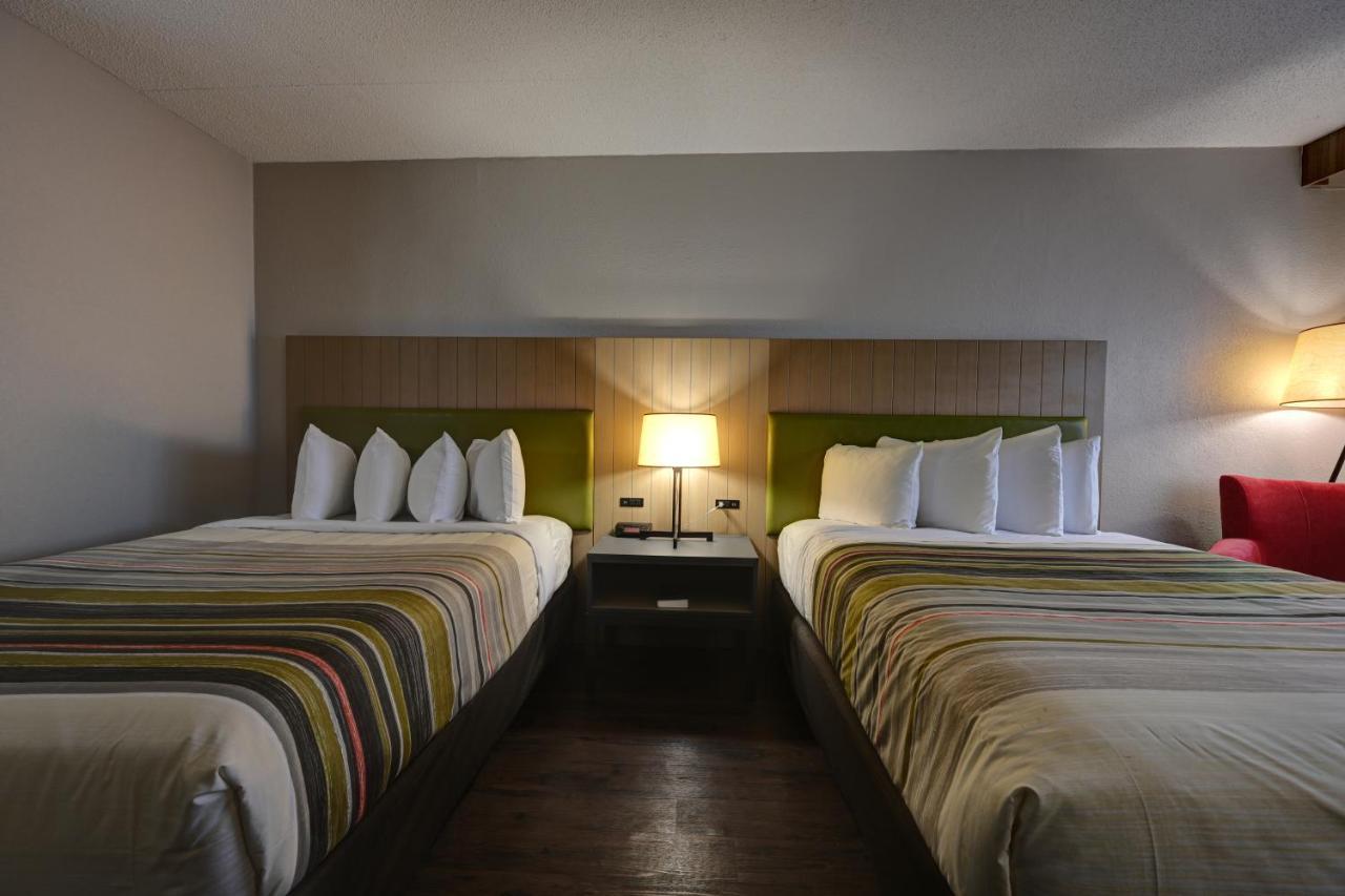 Country Inn & Suites By Radisson, Pierre, Sd Buitenkant foto
